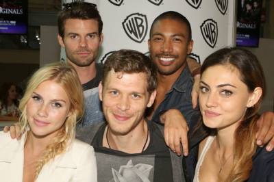 Древние / Первородные 1, 2, 3 сезон (2014) Древние / Первородные 1, 2, 3 сезон (2014)