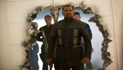 Дивергент, глава 2 Инсургент 2015