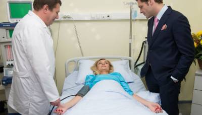 Одной левой 2015