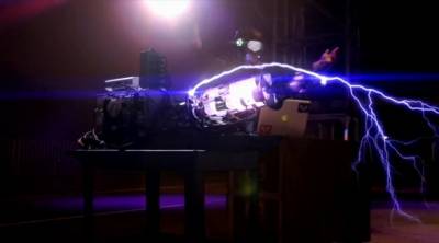 Внеземной (2014) Внеземной (2014)