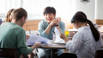 Двадцать 2015