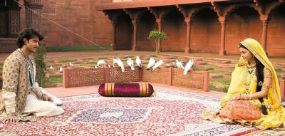 Джодха и Акбар (2008)