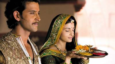 Джодха и Акбар (2008)